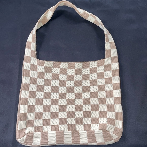 KOPARI Beauty Brand Shoulder Bag - Picture 3 of 8